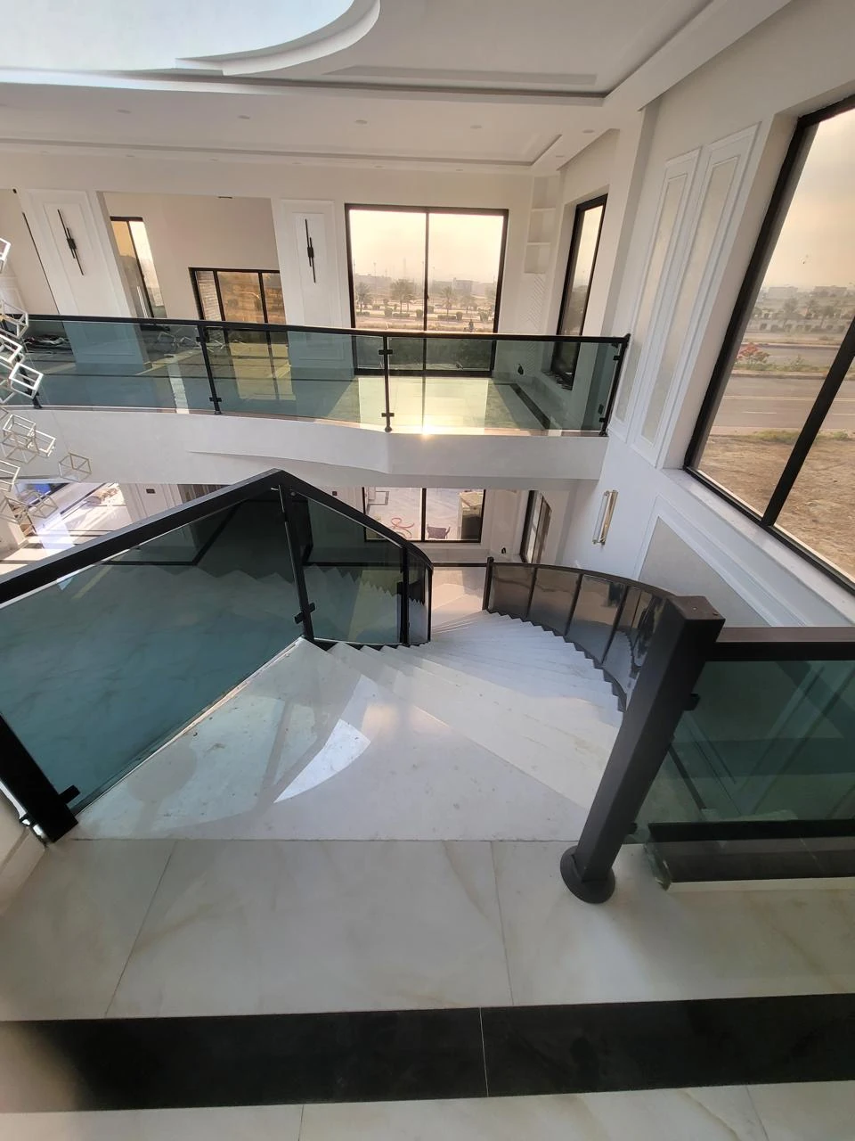 Project gallery image 9